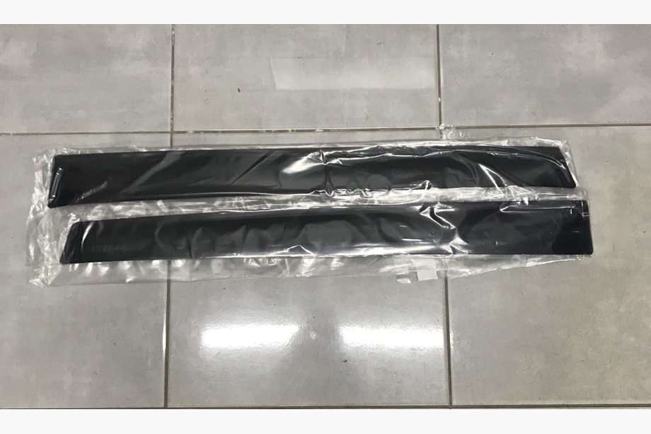 Nissan X-trail T32/Rogue 2014-2021 Windabweiser (2 Stk, hinten, ANV) Foto 1