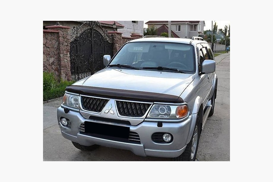 Mitsubishi Pajero Sport 1996-2007 Motorhaubenschutz (SIM) Image