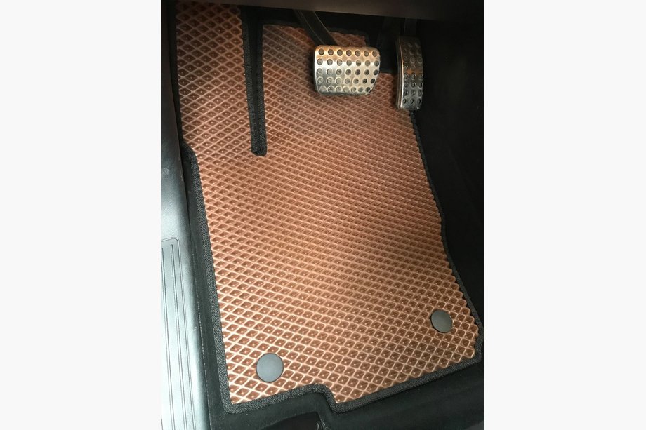 Mercedes GLE/ML class W166 2011-2018 EVA Fußmatten (ziegelrot) Image