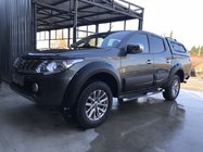 Mitsubishi L200 2015-2024 Türleisten OmsaLine (ABS) Foto 1