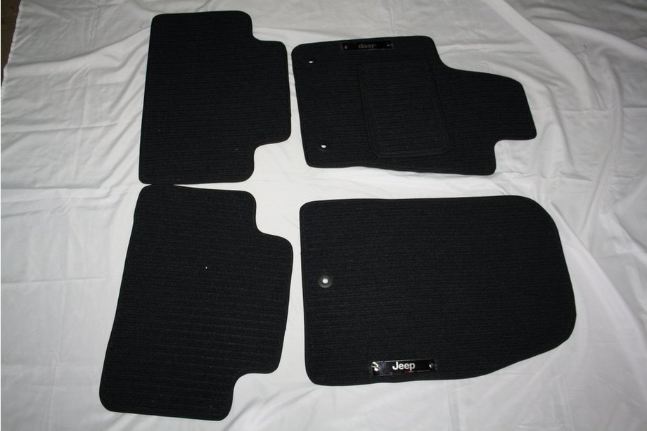 Jeep Grand Cherokee WK 2004-2010 Textil Fußmatten (Corona) Image