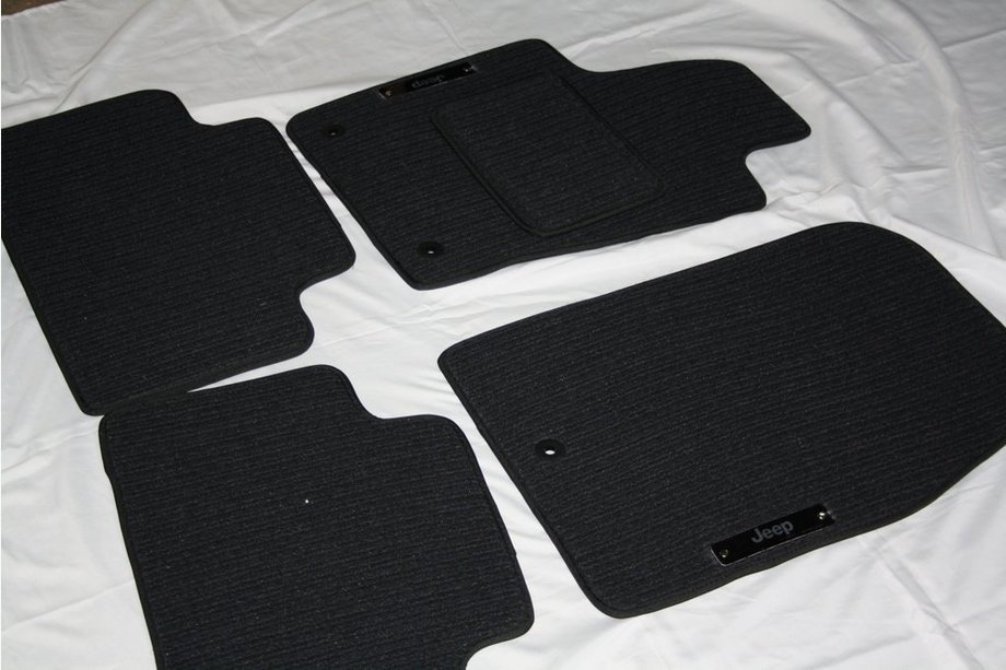 Jeep Grand Cherokee WK2 2010-2021 Textil Fußmatten (Corona) Image