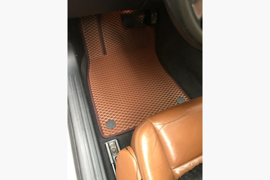Audi A6 C6 2004-2011 EVA-Fußmatten (Ziegelmuster, Avant) Image