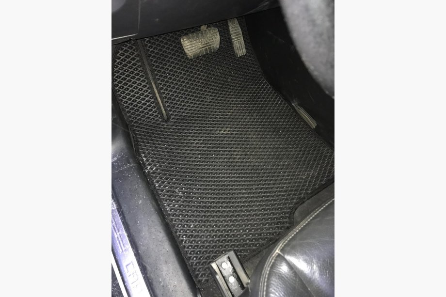 Chevrolet Captiva 2006-2019 EVA Fußmatten (schwarz) Image