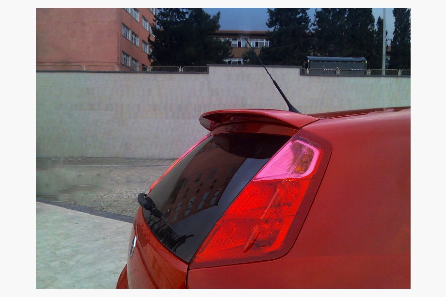 Fiat Punto Grande/EVO 2006-2018 Heckspoiler Anatomik (2006-2010, grundiert zum Lackieren) Image