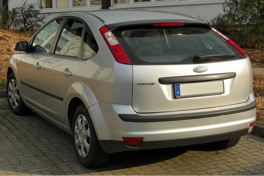 Ford Focus II 2005-2008 Heckspoiler HB (grundiert zum Lackieren) Image