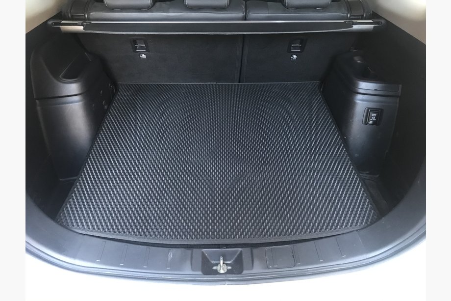 Mitsubishi Outlander 2012-2021 Kofferraummatte P-HEV EVA (Schwarz) Image