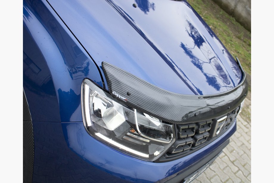 Dacia Duster 2018-2024 Motorhaubenschutz (EuroCap, Carbon-Look) Image