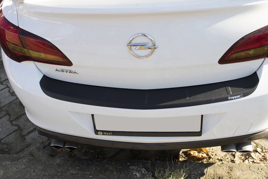 Opel Astra J 2009-2015 Heckstoßstangenabdeckung EuroCap (Sedan, ABS) Foto 1
