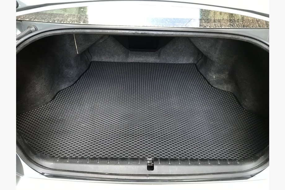 Mitsubishi Galant 2003-2012 Kofferraummatte (EVA, Schwarz) Image