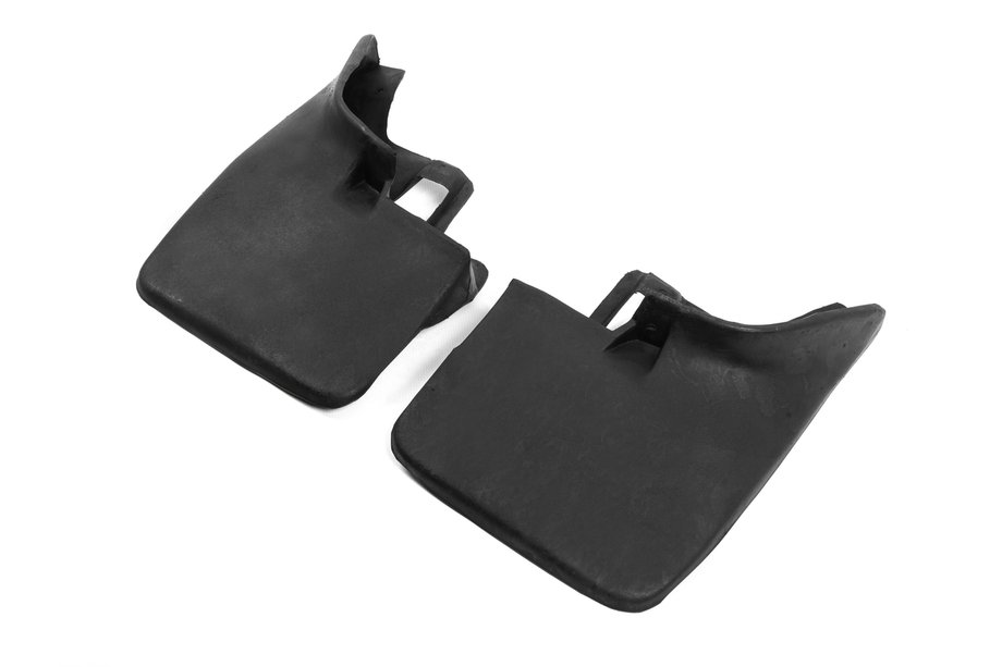 Nissan NP300 1999-2015 Vordere Schmutzfaenger (2 Stk.) Image