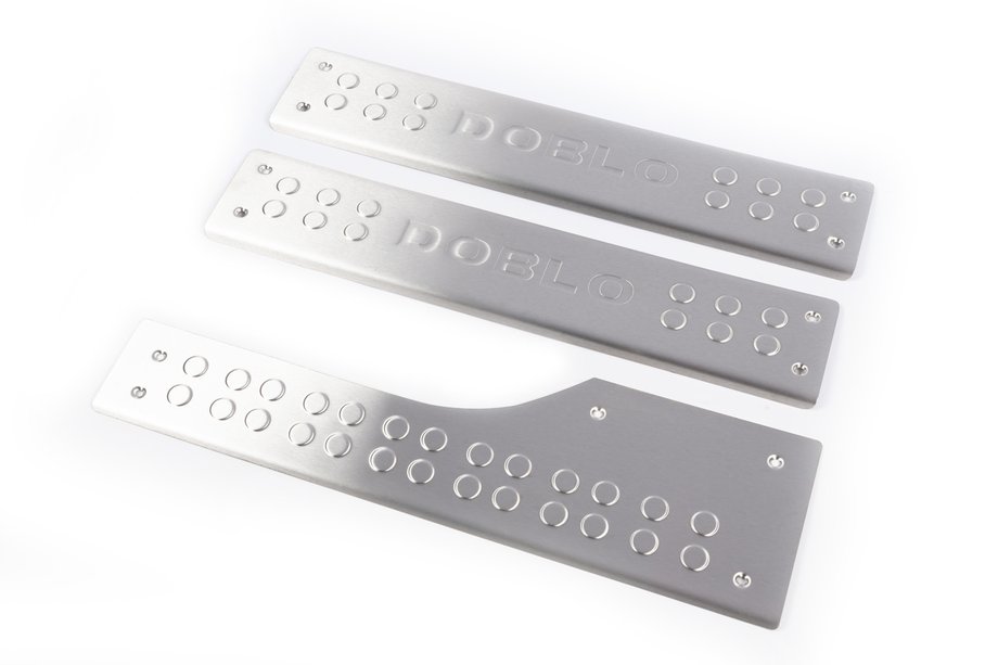 Fiat Doblo II 2010-2022 Einstiegsleisten innen Carmos Edelstahl Image