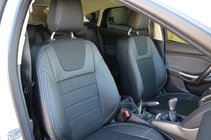 Ford Focus III 2011-2017 Maßgeschneiderte Kunstleder Sitzbezüge Brothers Dynamic Foto 6