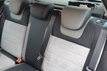 Ford Focus III 2011-2017 Maßgeschneiderte Sitzbezüge aus Kunstleder Brothers Leather Style Foto 4