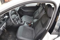 Volkswagen Jetta 2011-2018 Autositzbezüge SoyuzAuto Leder-Style Foto 1