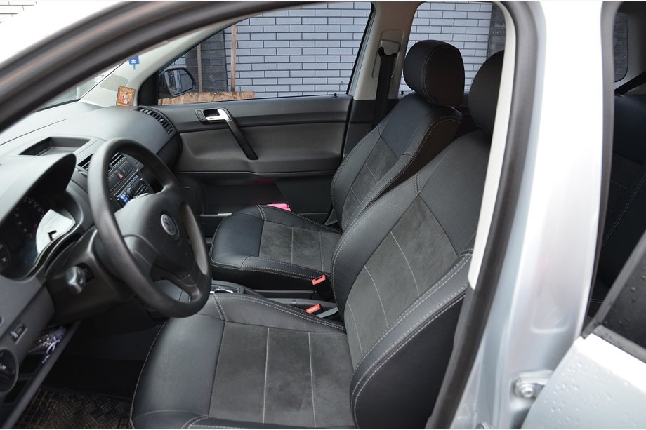 Volkswagen Polo 2001-2009 Autositzbezüge SoyuzAuto Leder-Style Image