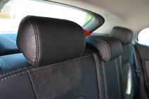 Mercedes GLA X156 2014-2019 Sitzbezüge SoyuzAuto Leather Style Foto 8