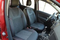 Renault Sandero 2013-2022 Autositzbezüge SoyuzAuto Leather Style Foto 7