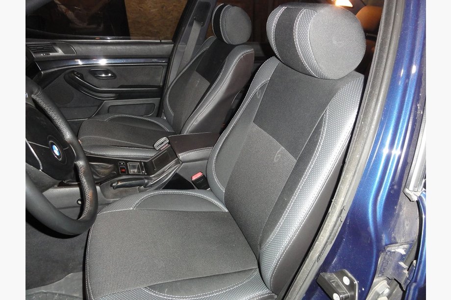 BMW 5 Series E39 1996-2003 Autositzbezüge (Kunstleder↗Stoff, Premium) Image