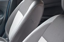Ford Fiesta 2008-2017 Neu! Autositzbezüge aus Kunstleder (2013↗) Brothers Premium Foto 2