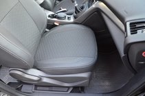Ford Kuga/Escape 2013-2019 Autositzbezüge (Stoff↗Kunstleder, Premium) Foto 4