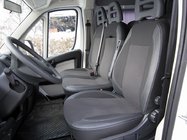 Renault Trafic 2015- Autositzbezüge (Stoff + Kunstleder, Premium) Vordersitze (2+1) Foto 1