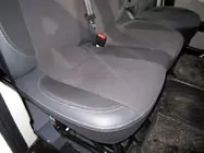 Nissan NV300/Primastar 2016- Autositzbezüge (Stoff + Kunstleder, Premium) Foto 3