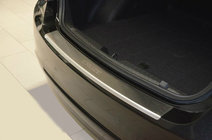 Chevrolet Cruze 2009–2015 Heckstoßstangenschutz mit Kante Nataniko (Edelstahl) Schrägheck Foto 1