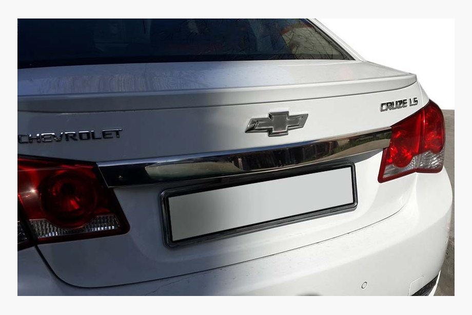 Chevrolet Cruze 2009–2015 Chromleiste über dem Kennzeichen (Edelstahl) Image