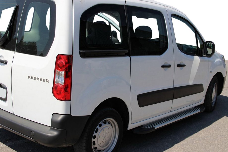 Peugeot Partner Tepee 2008-2018 Seitenschweller Line (2 Stk., Aluminium) Image