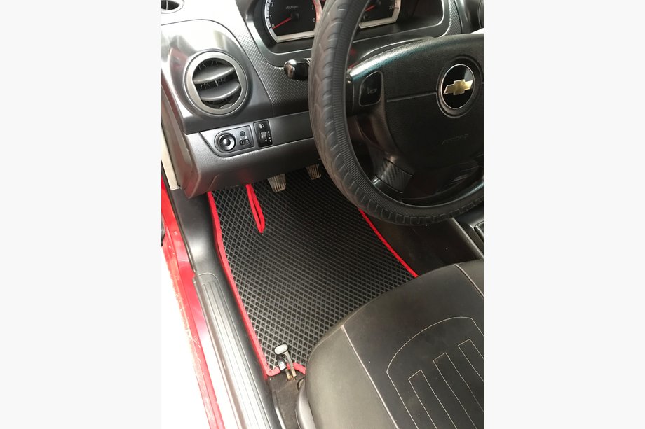 Chevrolet Aveo T250 2005-2011 EVA Fußmatten (schwarz) Image
