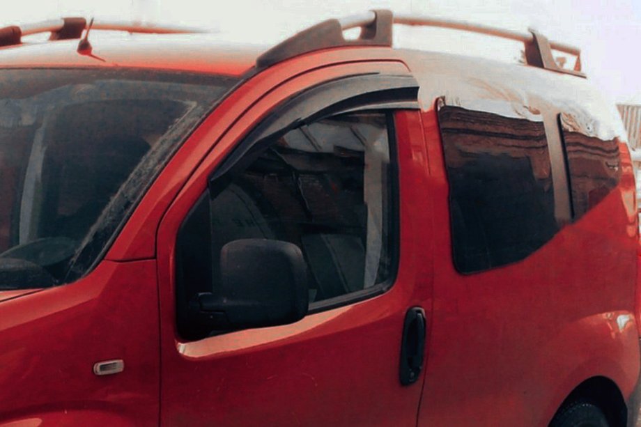 Citroen Nemo 2007-2017 Windabweiser (Mugen Sport) Image