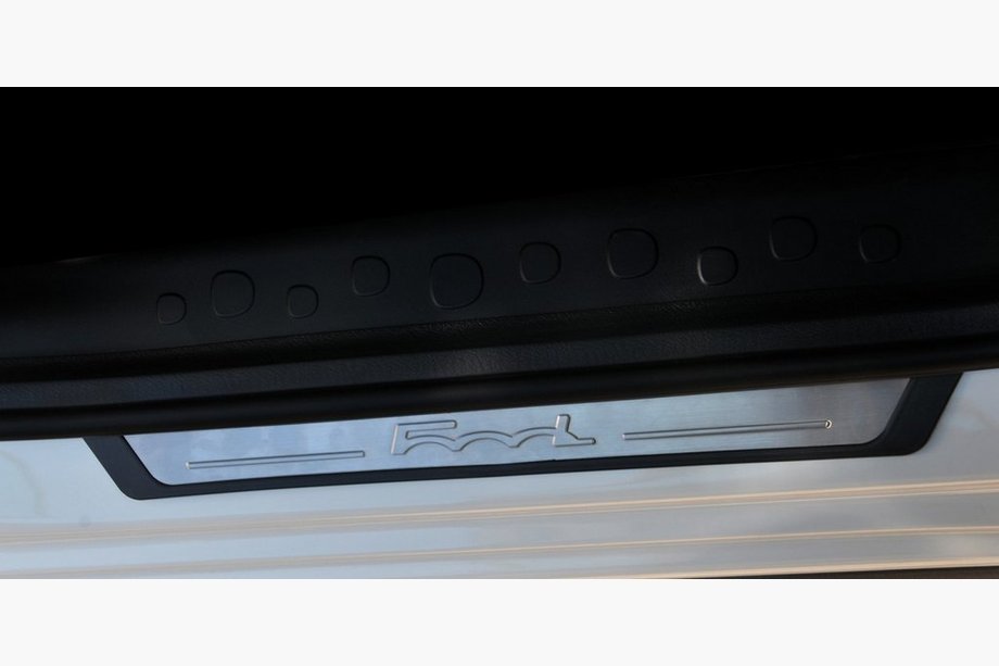 Fiat 500/500L 2013-2022 Einstiegsleisten 500L (OmsaLine, 4 Stk., Edelstahl) Foto 6