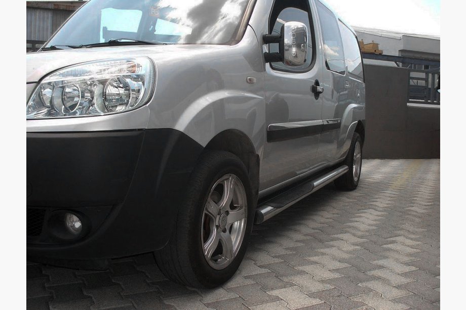 Fiat Doblo I 2001-2005 Seitliche Rohre (2 Stk., Edelstahl) Image
