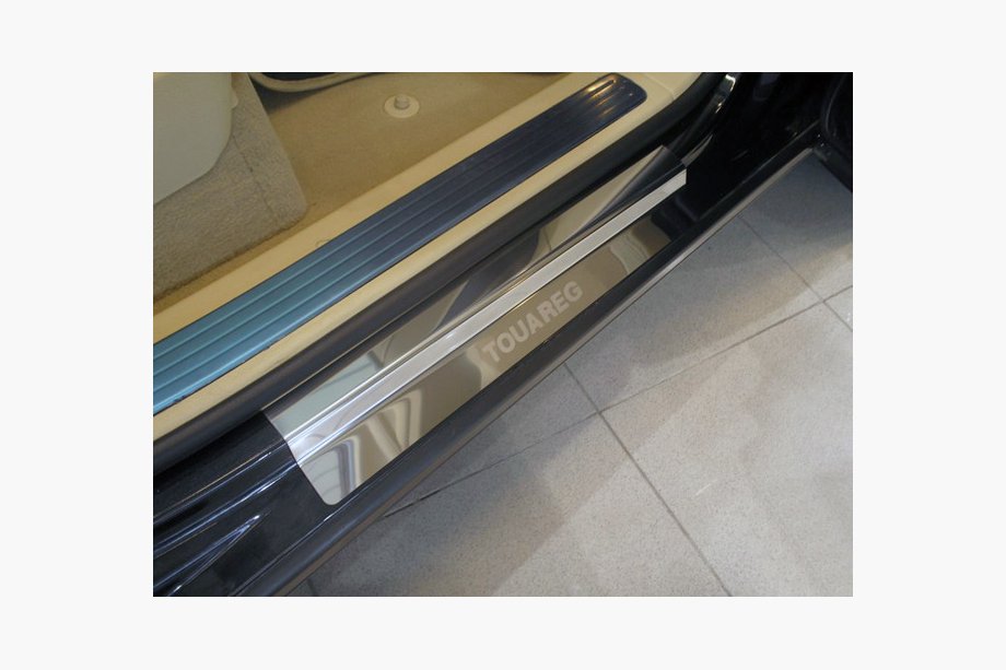 Volkswagen Touareg 2002–2010 Einstiegsleisten Abdeckungen Nataniko (4 Stk, Edelstahl) Premium - 3M Klebeband, 0.8 mm Image
