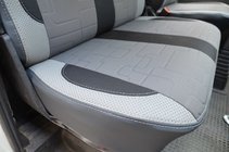Volkswagen T4 Caravelle/Multivan 1990–2003 Autositzbezüge (Kunstleder↗Stoff, Premium) Vordersitze 1↗1 Foto 4
