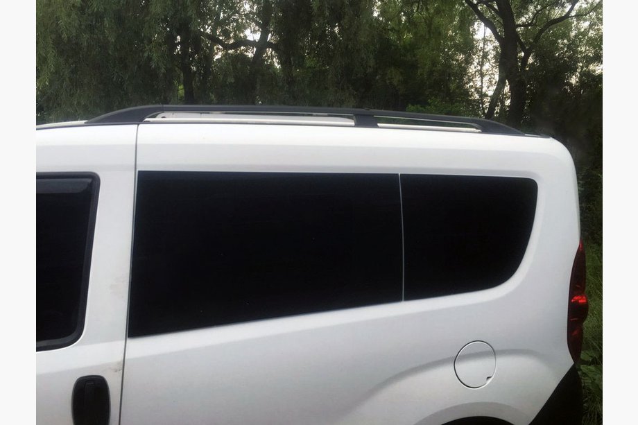 Opel Combo 2012-2018 Dachreling Schwarz Kurz, Kunststoff-Fuesse Image