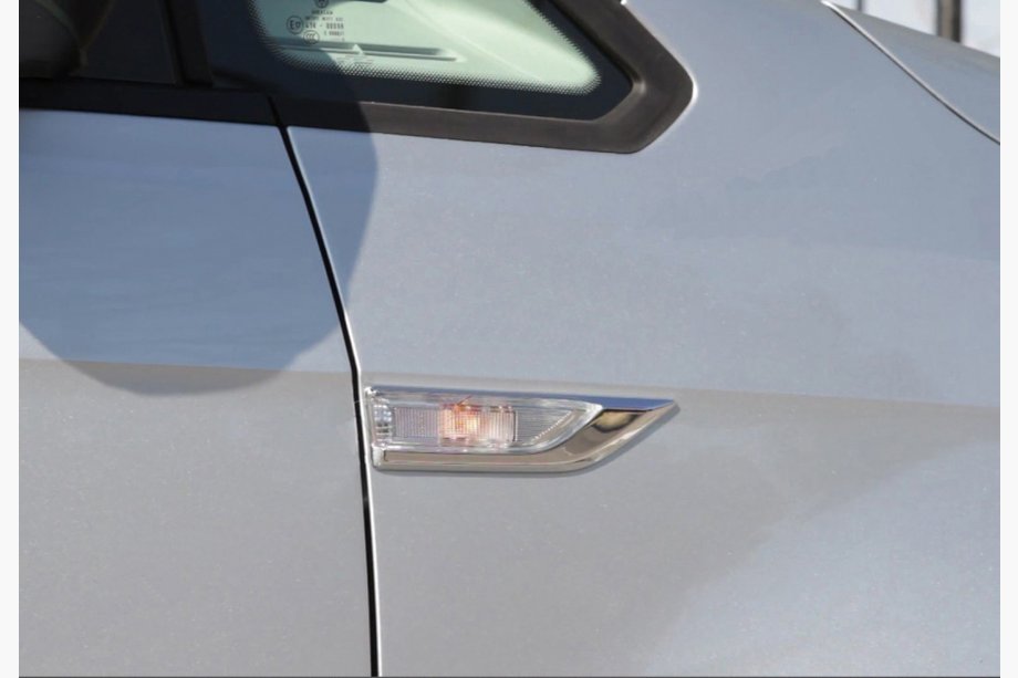 Volkswagen Caddy 2015-2020 Chrom Blenden für Blinker (2 Stk., Edelstahl) Image