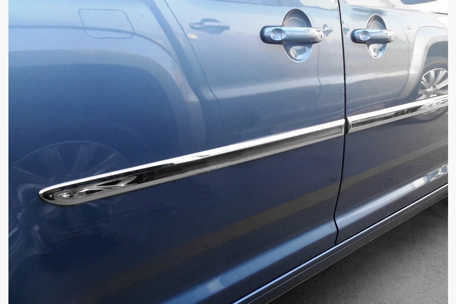Volkswagen Caddy 2015-2020 Zierleistenabdeckungen (kurzer Radstand, 4 Stk, Edelstahl) Image