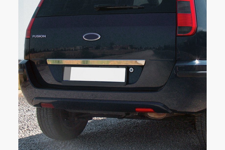 Ford Fusion 2002-2012 Chromleiste über dem Kennzeichen für Kofferraumdeckel (Edelstahl) OmsaLine - Italienischer Edelstahl Foto 1