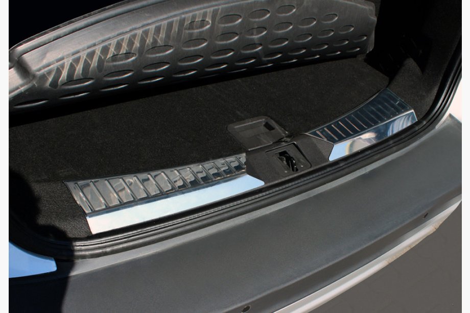 Ford Kuga/Escape 2013-2019 Kofferraumeinstiegsleiste 2013-2016 (2-teilig, Edelstahl) Image