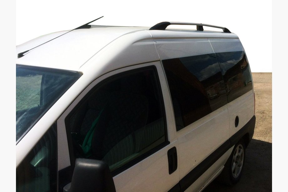 Citroen Jumpy 1996-2007 Dachreling Grau Matt (Kunststofffuesse) Image