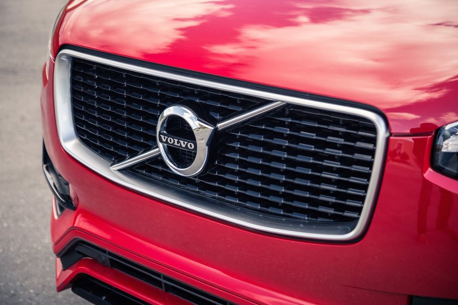 Volvo XC90 2015- Frontgrill Image