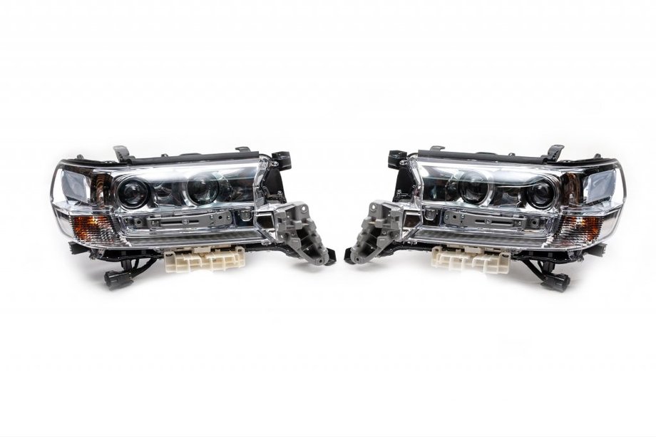 Toyota Land Cruiser 200 2007-2021 Frontscheinwerfer 2016+ (ORIGINAL) Image