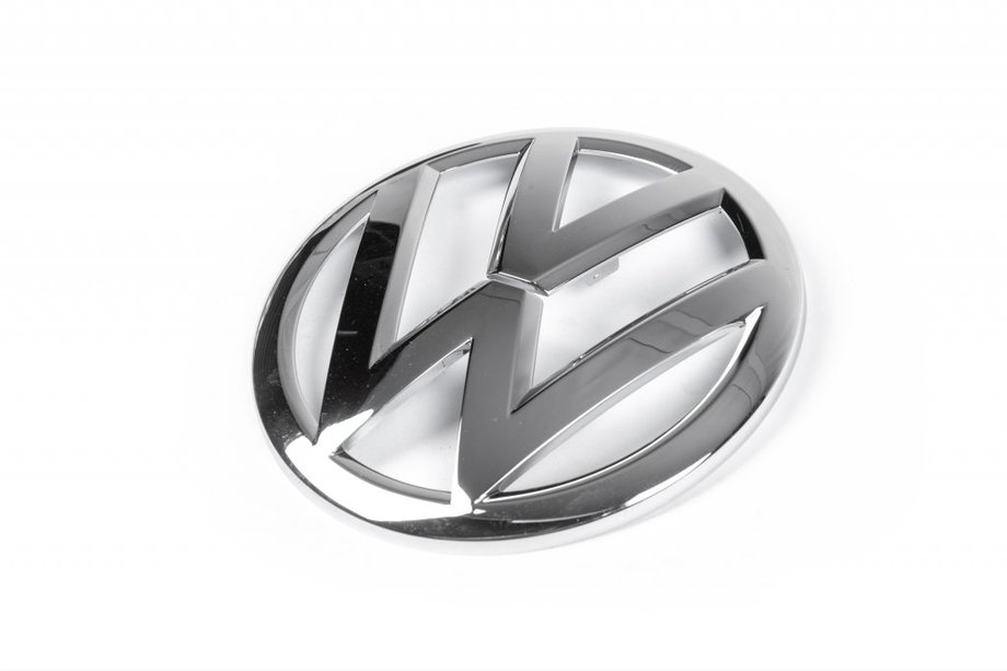 Volkswagen Tiguan 2016-2023 Heckemblem (oberer Teil, Original) Image