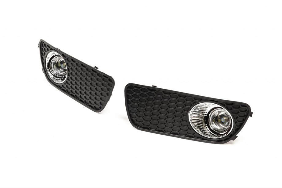 Fiat Palio 1996-2011 Nebelscheinwerfer (mit LED Lampe) Foto 1