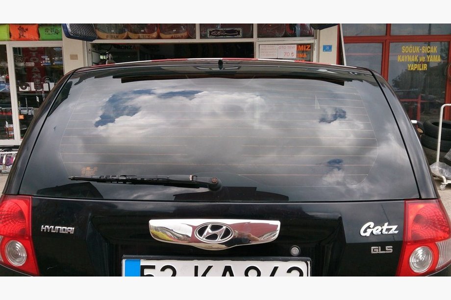 Hyundai Getz 2002- Chromleiste über dem Kennzeichen (2002-2006, Edelstahl) Foto 1