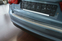 Kia Rio 2012-2017 Heckstoßstangenabdeckung mit Kante NataNika (Edelstahl) Foto 1