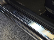 Kia Cerato 3 2013-2018 Einstiegsleisten Abdeckungen Nataniko (4 Stk., Edelstahl) Foto 1