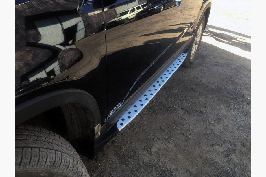 Kia Sorento II XM 2009-2014 Seitenschweller Niken BMW Style 2010-2013 (2 Stk., Kunststoff) Image